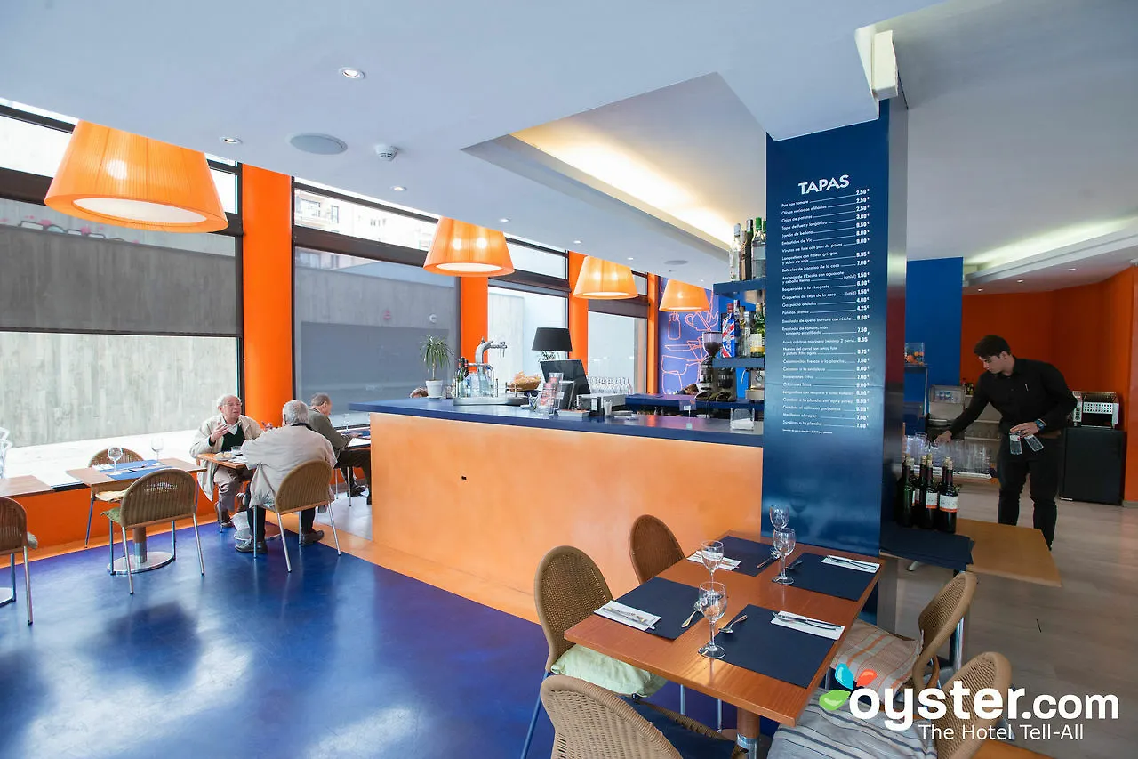 **** Hotell Acta City47 Barcelona Spanien